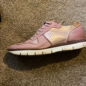 OTBT Snowbird Sneakers Salmon